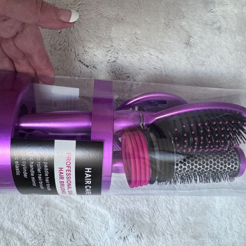 12pc Hair Care set~2 brushes, mirror,🪞,elastic hair bands, cylinder NWT - Picture 10 of 11